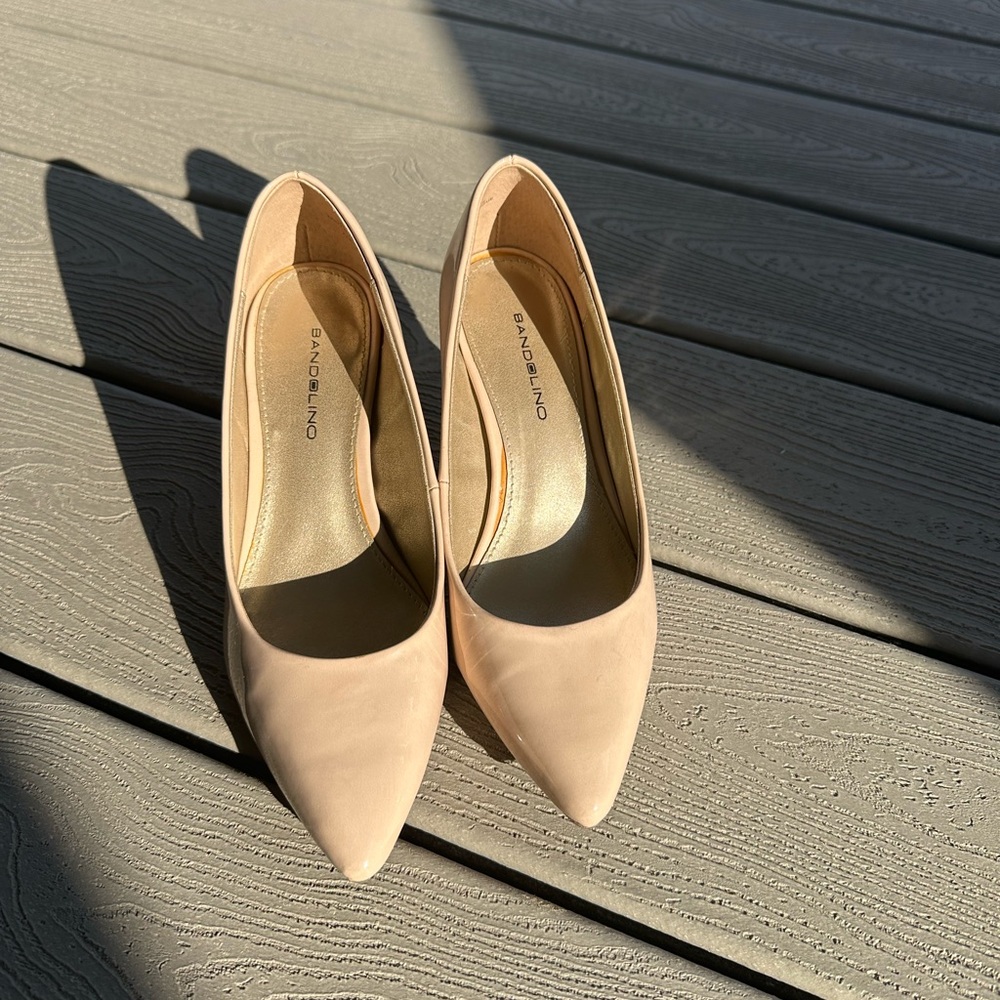 Bandolino Women's Beige Heels
